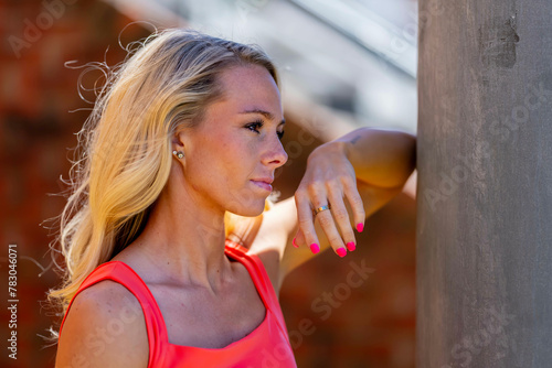 Blonde Beauty: Fitness in the Sun