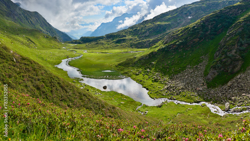 Blick über Simming, durch diese herrliche Hochebene führt der Weg zur Bremer Hütte.