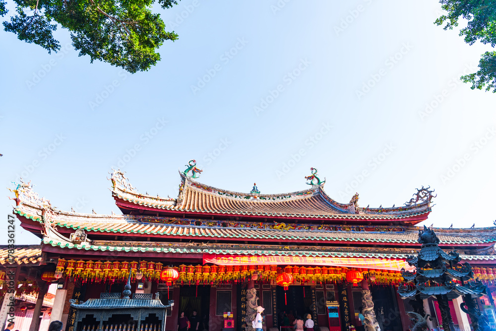 Roof sculpture of Tianhou Palace in Quanzhou, Fujian, China Ancient pagoda of Kaiyuan Temple in Quanzhou Roof sculpture of Tianhou Palace in Quanzhou, Fujian, China Ancient pagoda of Kaiyuan Temple in Quanzhou