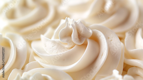 Close-up of buttercream on the top layer