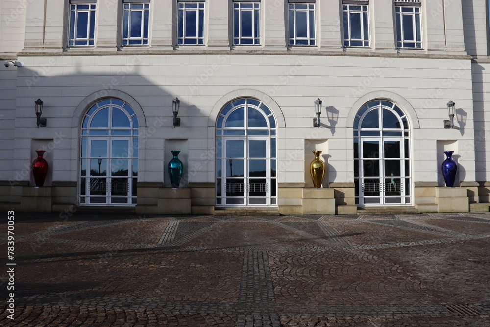 Luxembourg City, Luxembourg. 31-03-2024. 4 coloured vases in front of the Superior Court of Justice building. Luxembourg City, Luxembourg. 31-03-2024. 4 coloured vases in front of the Superior Court of Justice building.