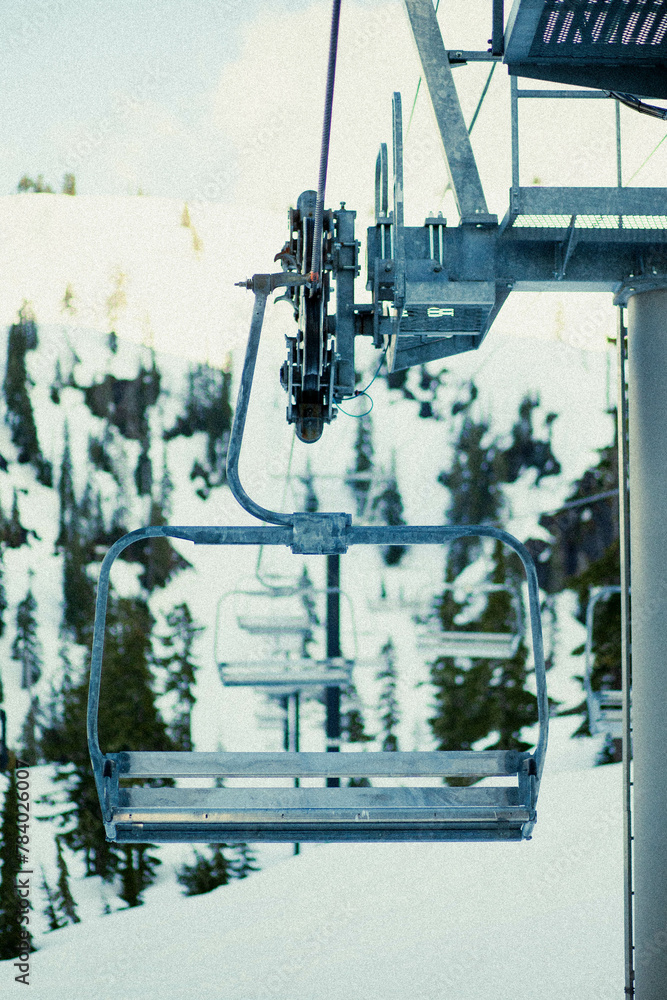 Fototapeta premium An empty chairlift in the spring