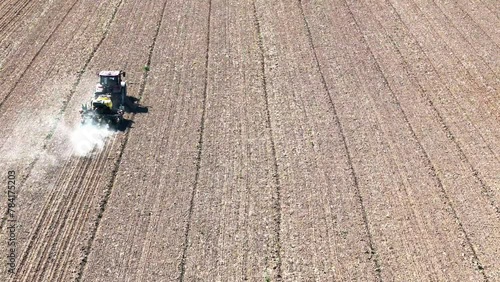 Épandage et tracteur