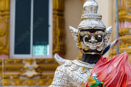 Photography Giant statues guard the Buddha in the temple of Buddhism.
