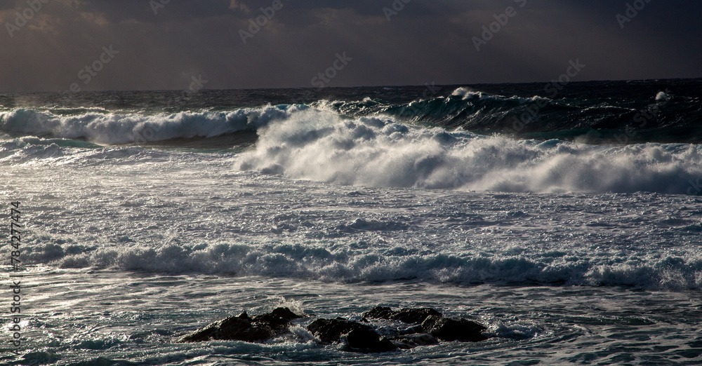 奄美の海, ダイナミックな海, 美しい波, 美しい波色,