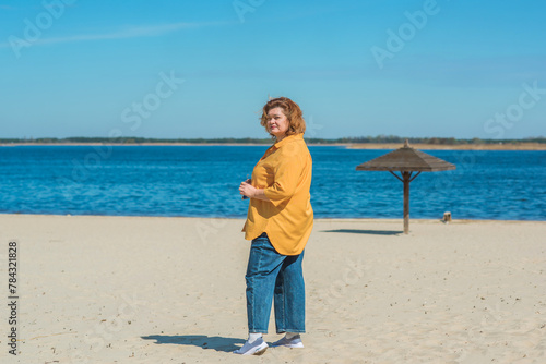  Overthinned middle aged woman thinking about something, crisis of middle age and problems among overweight people