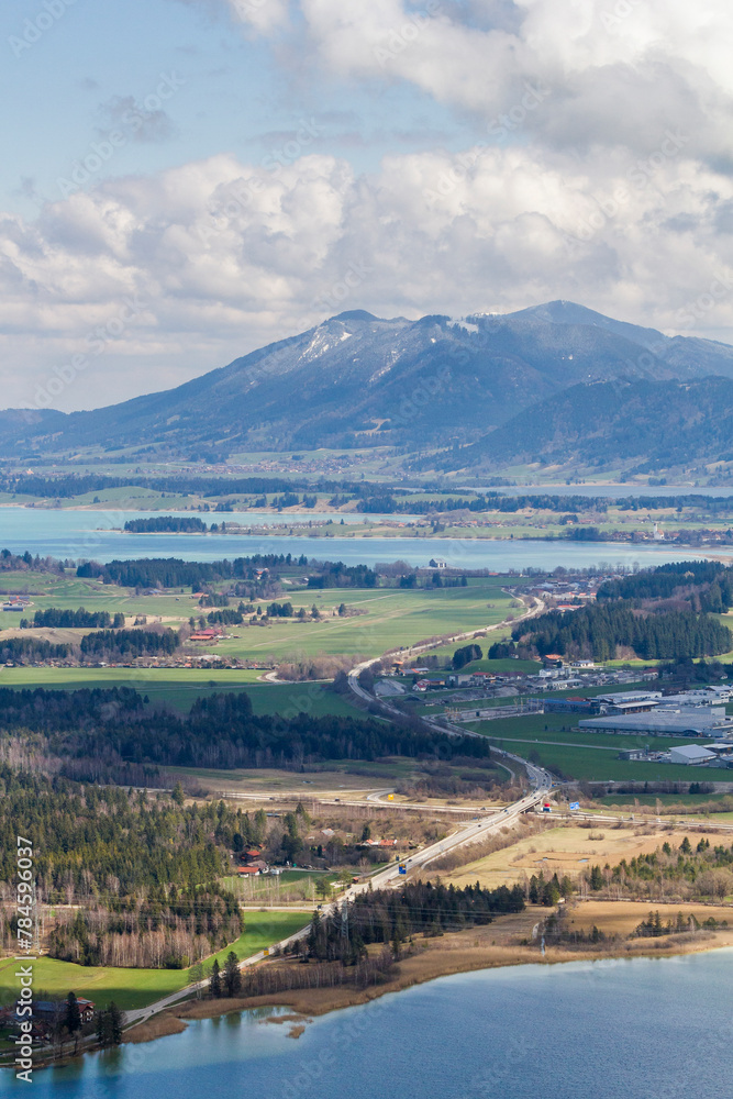 atemberaubendes Panorama vom Vier-Seen-Blick bei Füssen im Allgäu