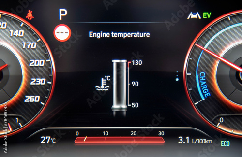 Digital Instrument for displaying car engine temperature