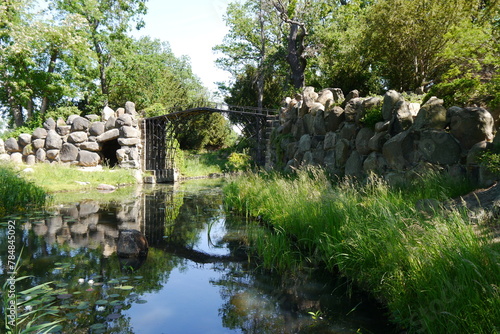 Gusseiserne Brücke im Wörlitzer Park im Dessau Wörlitzer Gartenreich