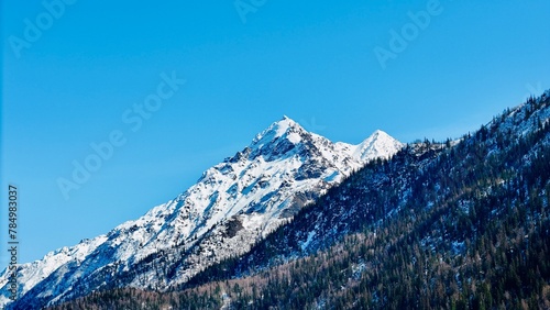 Icy Mountain Peak © Tempaux