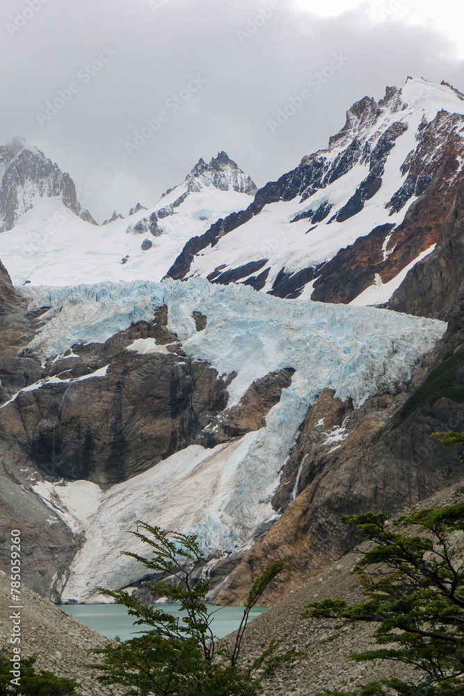 Obraz premium glacier in the mountains