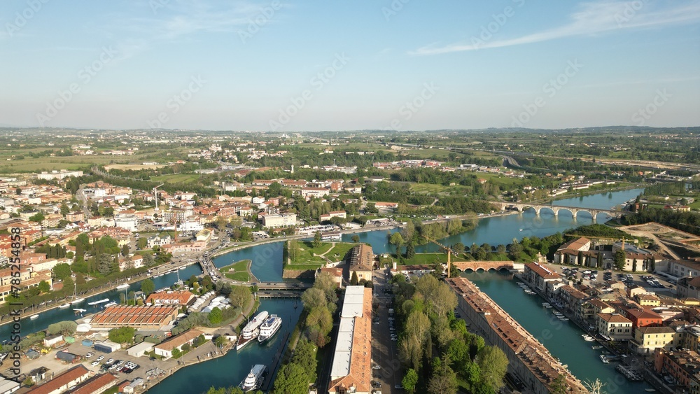 Obraz premium Beautiful panoramic view from a drone of the city of Peschiera del Garda province of Verona in Veneto.
