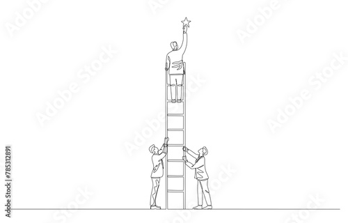 Continuous one line drawing of employees support colleague to climb up ladder to catch star, teamwork or cooperation for best quality work concept, single line art