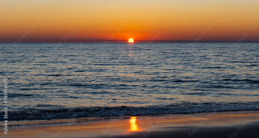 Naklejka premium Sundown at the Costa Brava