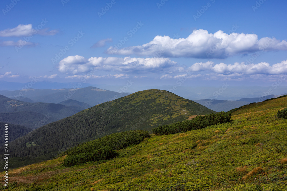 Beautiful view in the Carpathians. Spitzi Mountains. Ukraine Beautiful view in the Carpathians. Spitzi Mountains. Ukraine