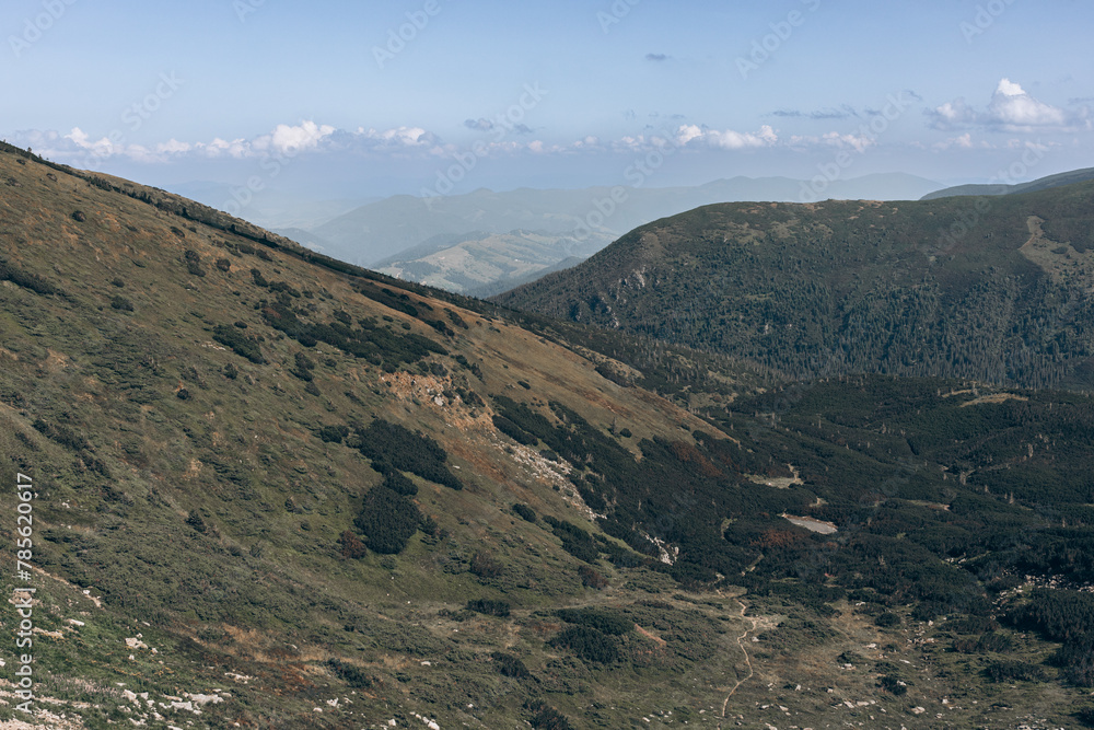 Fototapeta premium Beautiful view in the Carpathians. Spitzi Mountains. Ukraine