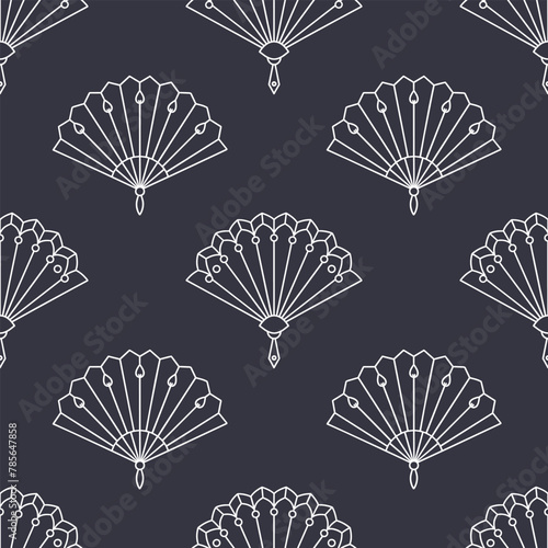 Seamless pattern of paper fans. Background from hand fan. Silhouettes of Chinese, Japanese paper folding fans, traditional Asian jewelry. Vector © Tatiana