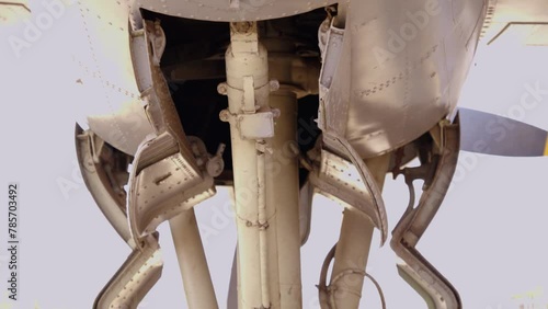 Suspention System Old Airoplane