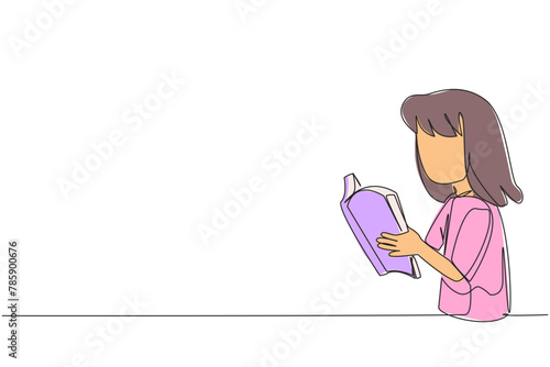 Continuous one line drawing girls are very focused on reading books. Reading fiction story books during school holidays. Book festival concept. Good habit. Single line draw design vector illustration