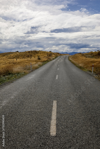 Wunderschöne Landschaft um eine Straße in Neuseeland photo