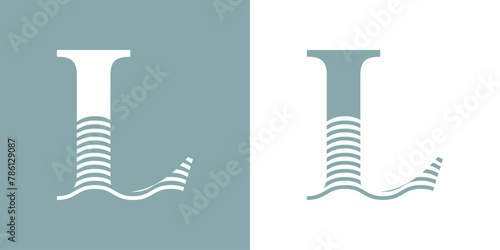 Logo Nautical. Letra inicial L con olas de mar
