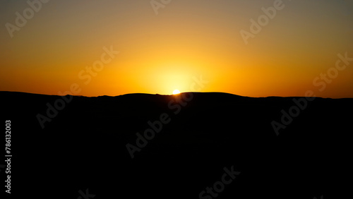 amanecer de un dia agitado 