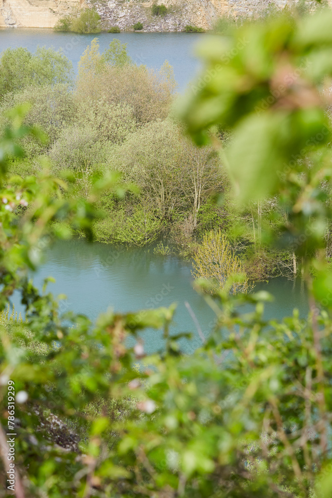 Blick in den Steinbruch zwischen Anröchte-Erwitte, Kreis Soest, NRW, Deutschland Blick in den Steinbruch zwischen Anröchte-Erwitte, Kreis Soest, NRW, Deutschland