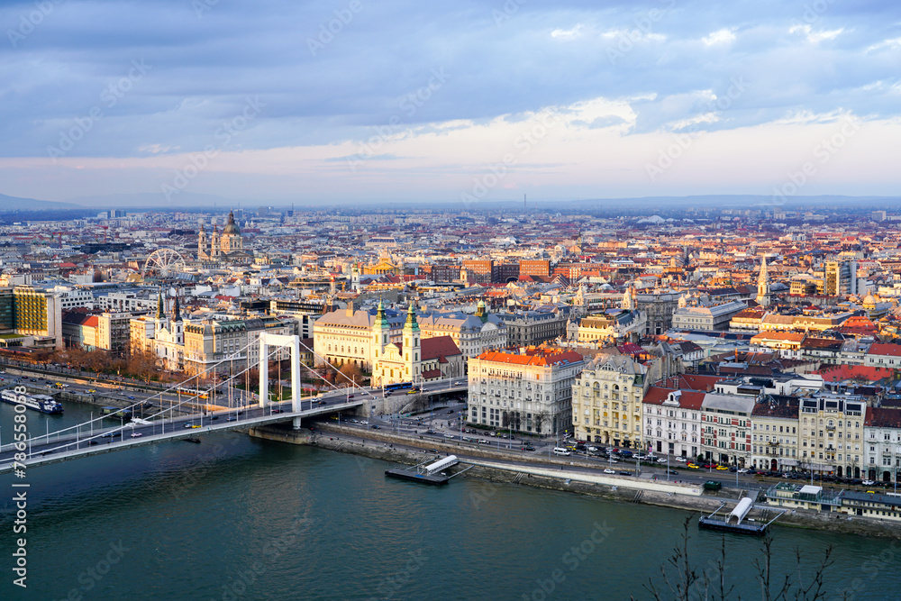 Fototapeta premium Beautiful Budapest panorama with Danube river with bridges from Gellert Hill