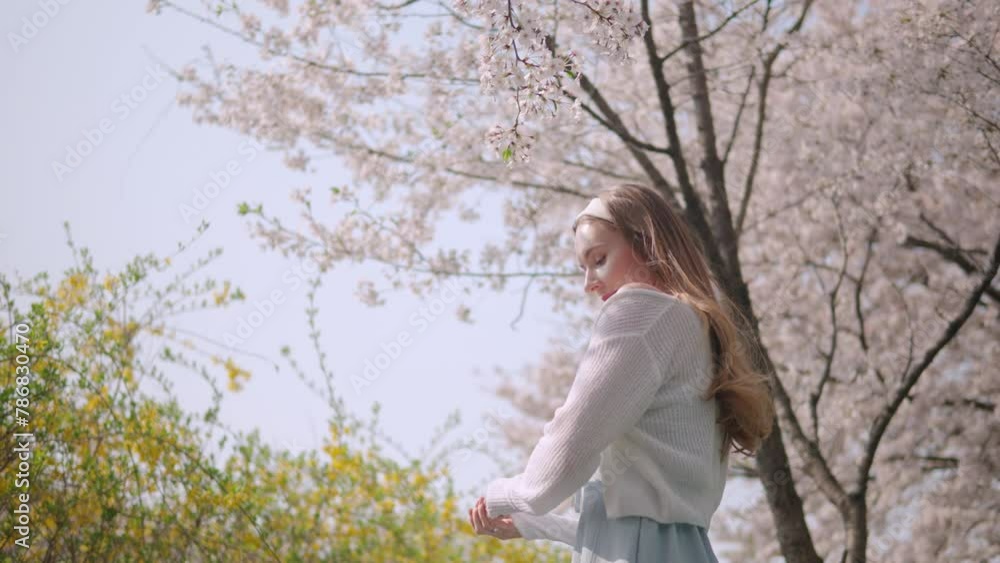 Caucasian Woman Enjoying The Spring Season At Yangjae Citizens Forest In Seocho, Seoul, South Korea. Caucasian Woman Enjoying The Spring Season At Yangjae Citizens Forest In Seocho, Seoul, South Korea.