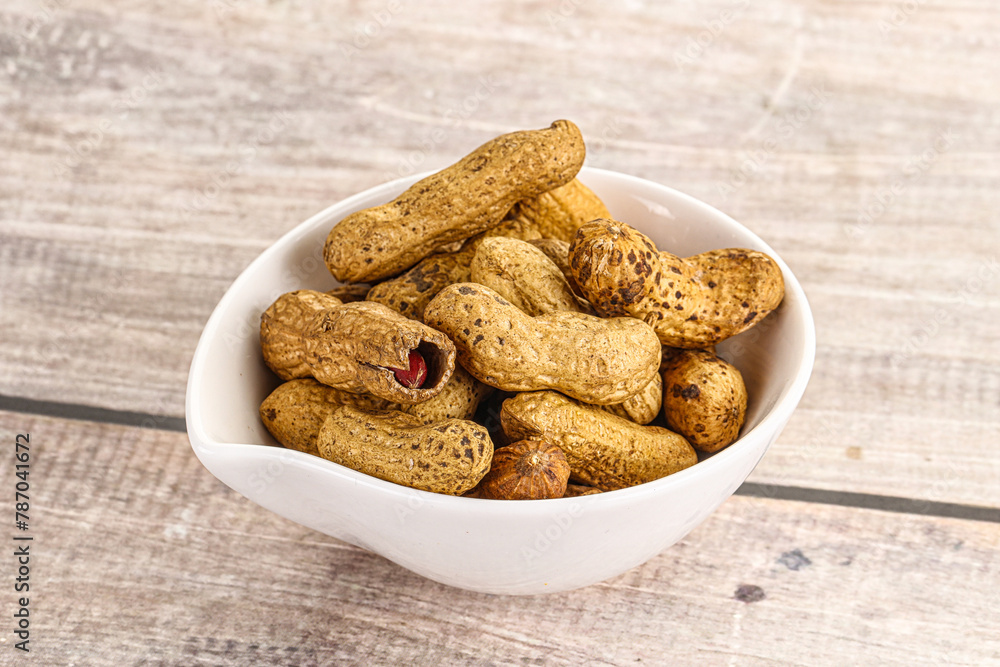 Raw ripe unpeeled peanut heap Raw ripe unpeeled peanut heap