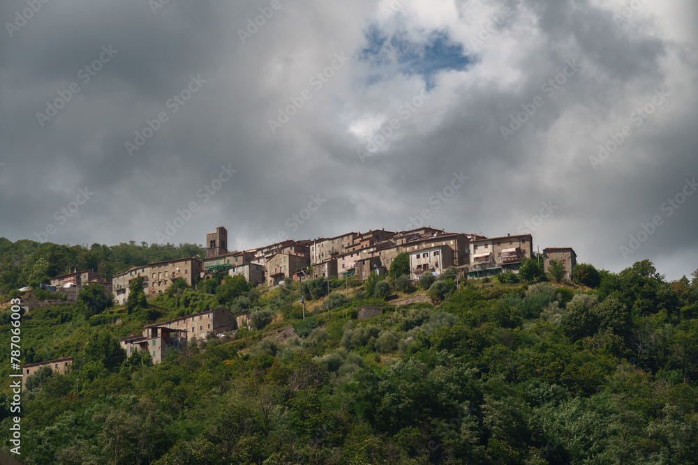 Pracando, old village near VIlla Basilica, Tuscany
