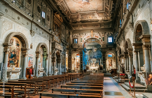 San Salvatore Ognissanti, Florence, Interior