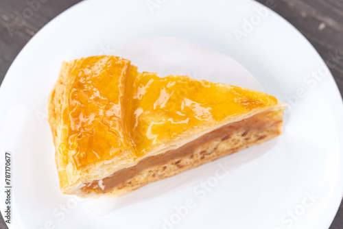 おいしそうなアップルパイの写真