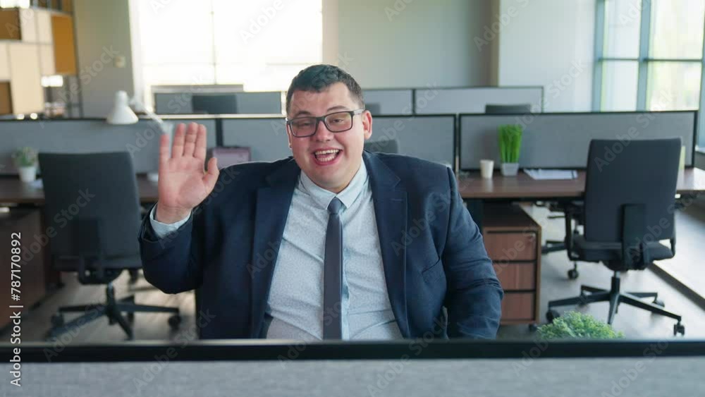 Thick Businessman Eat Burger And Play Vr In Office Thick Businessman Eat Burger And Play Vr In Office