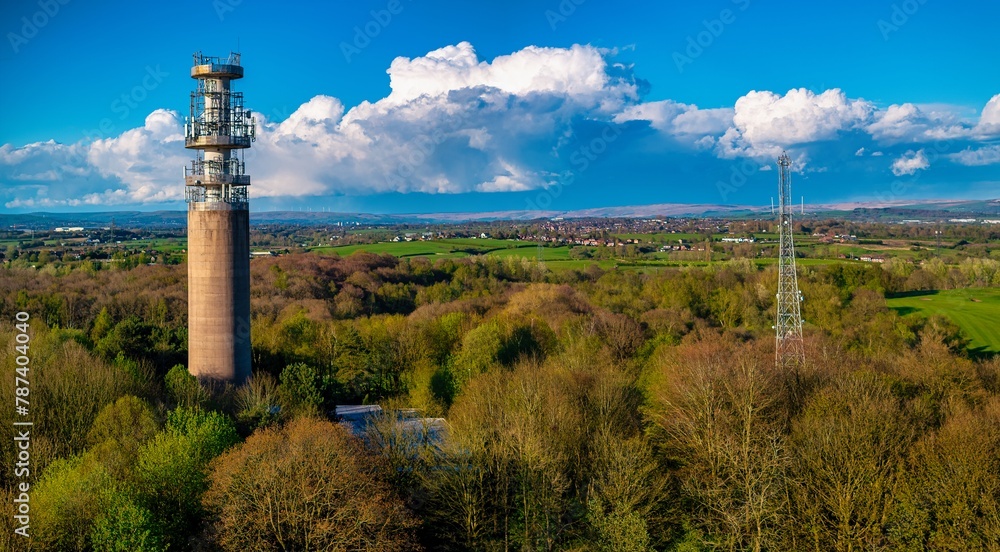 Obraz premium Heaton Park Manchester and the old concrete communication tower 