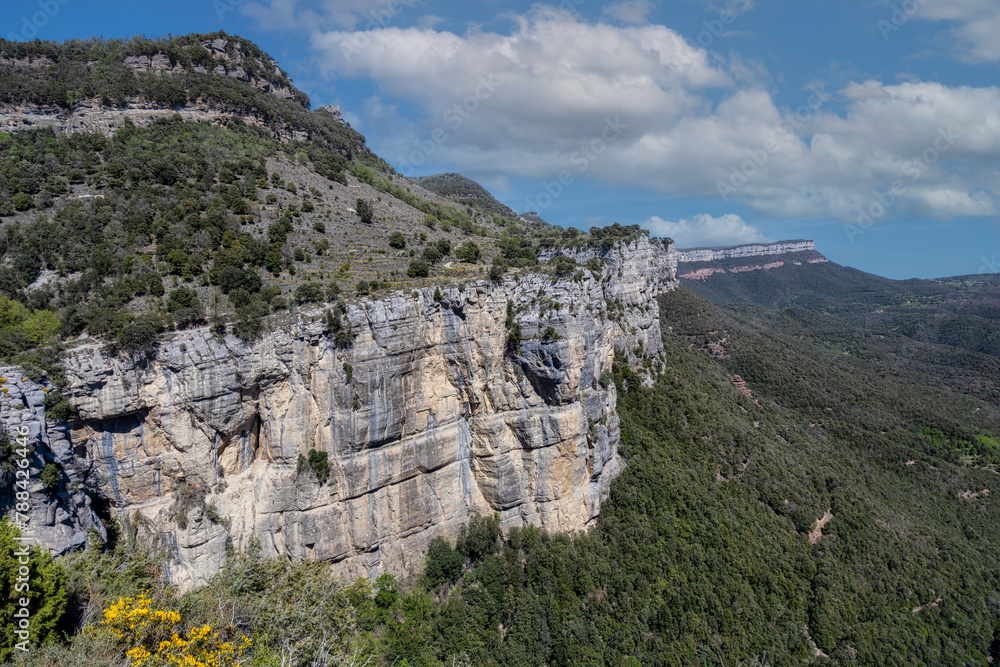 Naklejka premium Beautiful spanish mountain landscape near the small village Rupit in Catalonia, park national