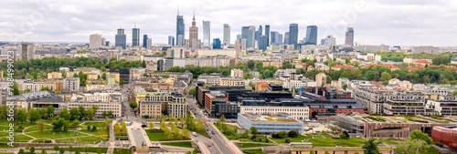 Warszawa, panorama miasta z okolicy mostu Świętokrzyskiego #788499023