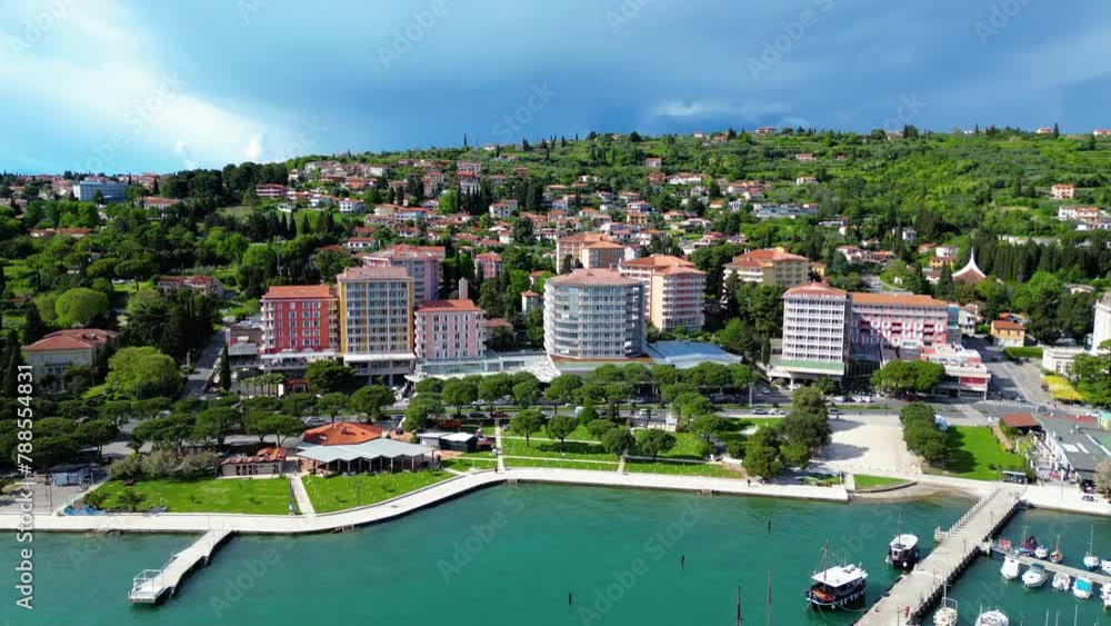 Video „Portorož is a vibrant tourist destination nestled along the ...