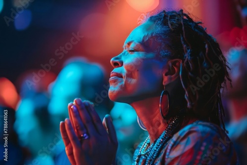 Sign language interpreter at a concert, inclusion of deaf community, musical enjoyment © DK_2020