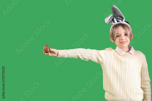 Cute little boy in bunny ea...
