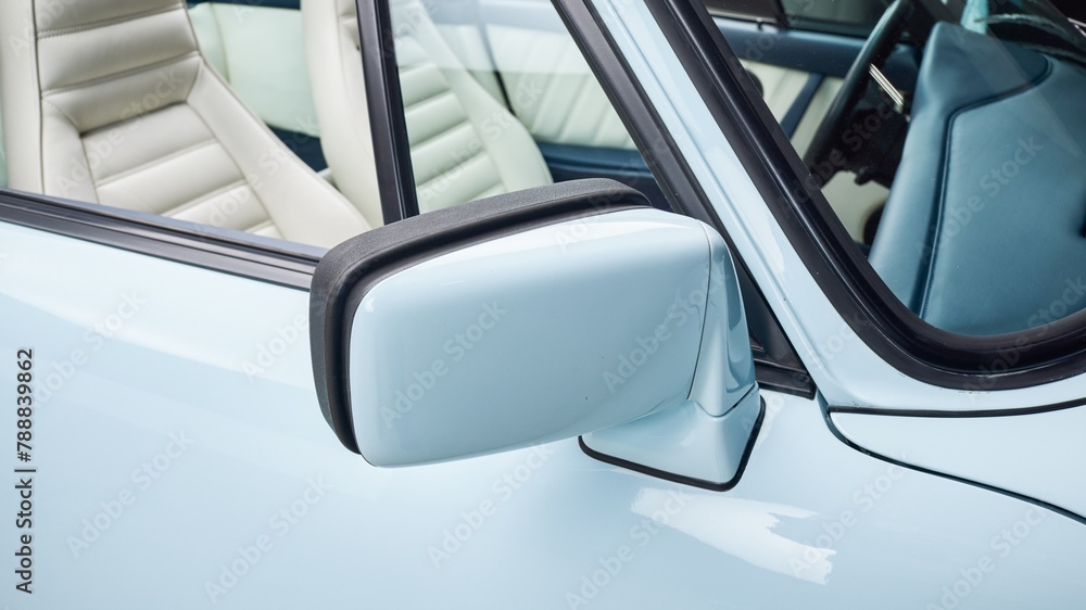 Passenger side mirror on a car - obrazy, fototapety, plakaty 