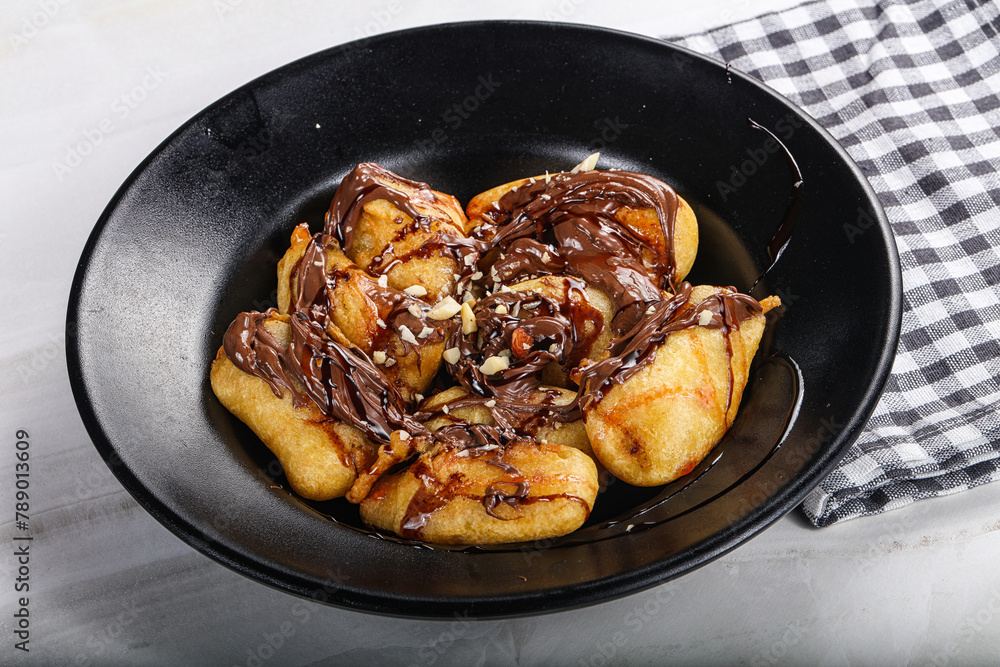 Sweet fried banana withchocolate Sweet fried banana withchocolate