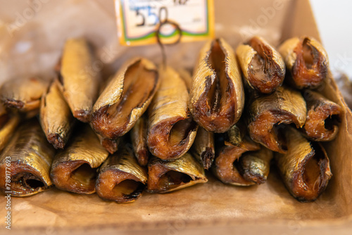 Many smoked mackerel carcasses are sold at the market © potas