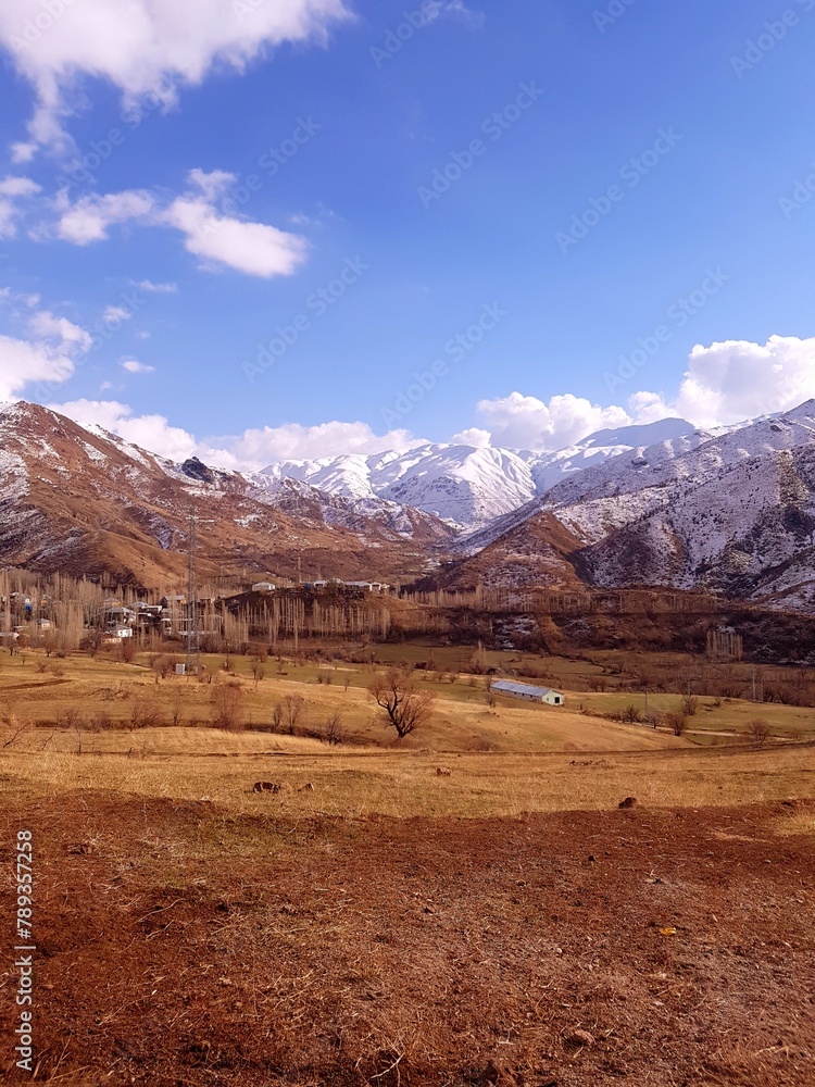 hakkari şemdinli yüksekova van iznik  dalyan manzaraları, waterfall, mountain, Lake Van, lake, snow, winter, nature, landscape, livestock farming, horse, cow, sea