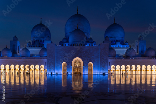 Sheikh Zayed Grand Mosque at night, Abu Dhabi, United Arab Emirates photo