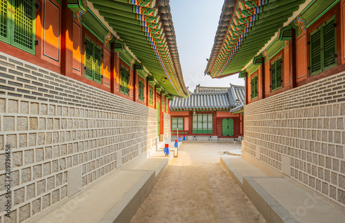 대한민국 서울 경복궁 전통건축 기와지붕 궁궐풍경