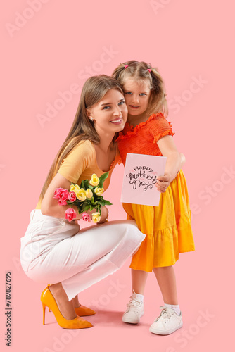 Little girl greeting her mo...