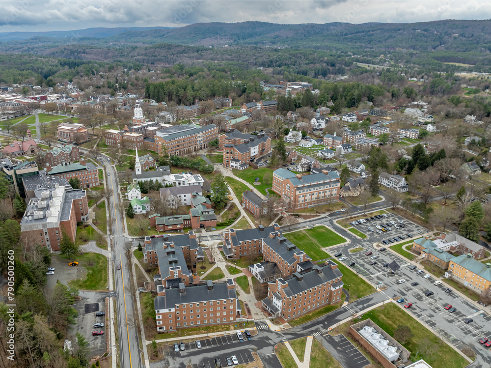 Fototapeta premium Spring aerial photo of Hanover, NH on a partly cloudy day.