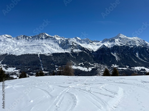 A fairytale winter atmosphere and a magnificent panorama on the mountine tourist resorts of Valbella and Lenzerheide in the Swiss Alps - Canton of Grisons, Switzerland (Kanton Graubünden, Schweiz)