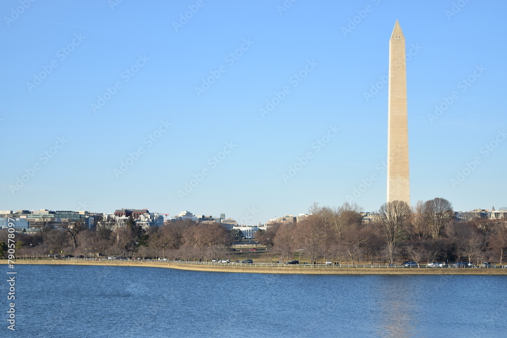 Iconic Washington Monument against a clear sky